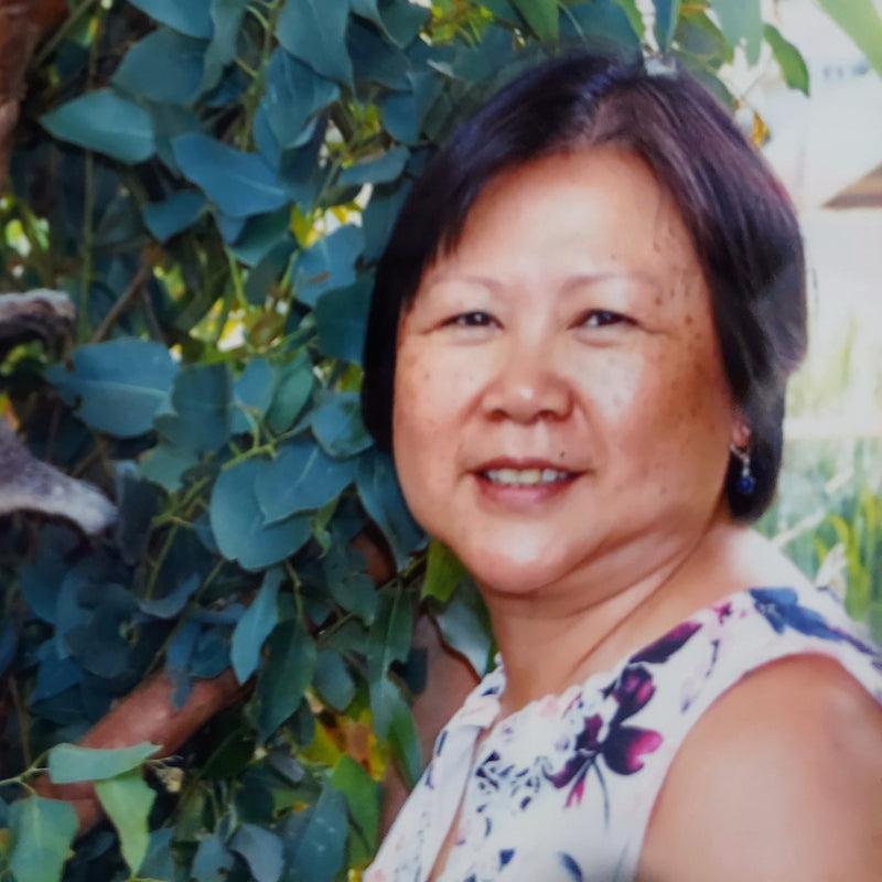 Say 'hello' to our newest Marigold & Grey team member, Jeanne Yuen. We couldn't be more excited to welcome Jeanne onto our team full time as the new e-Commerce Production Assistant. 