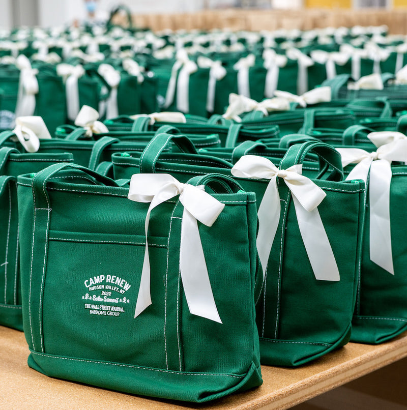 If you're looking for inspiration for unique gift bags for an event or for appreciation, please enjoy as we share 10 of our favorite corporate gift bag ideas.