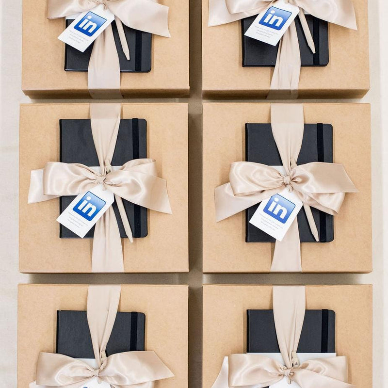 Luxury Corporate Event Gifts for LinkedIn's CEO Leadership Conference with Eco-Friendly Contents