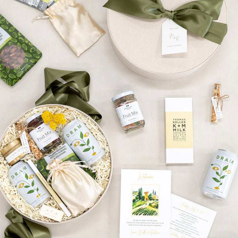 We’re giving you the inside scoop on everything you need to know about wedding welcome gifts and how to set the tone for your wedding with an impressive gift for your guests.