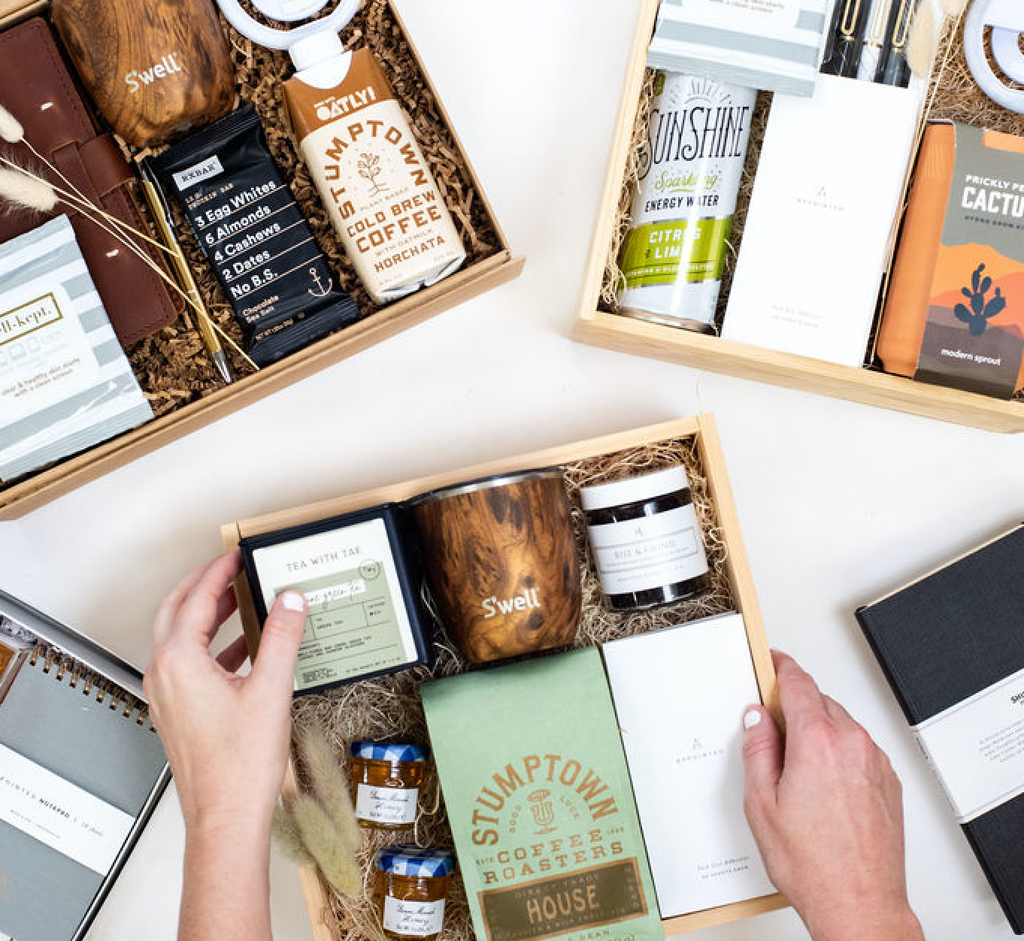 Top Curated Gift Box Ideas For New Hires and Employee Appreciation
