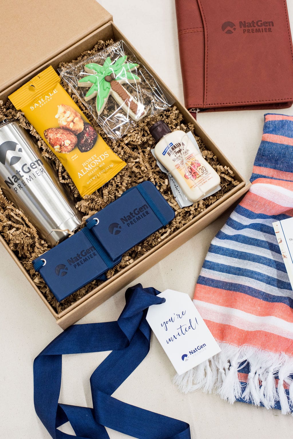 Welcome Incentive Gallery: Corporate Incentive Cruise Trip Welcome Gifts