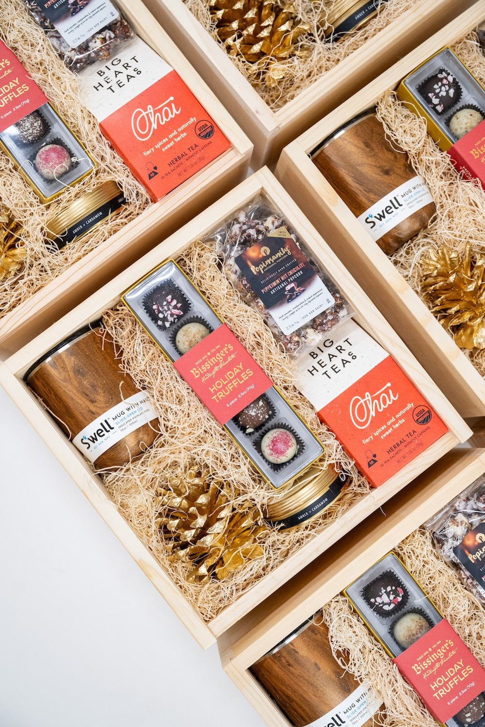 Festive Box Gallery: Festive & Cozy Holiday Gift Boxes
